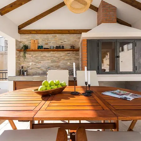 Villa Nila - Private Pool And Sea View *