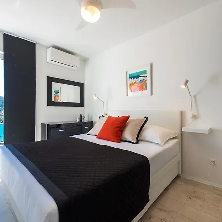 Nila - Private Pool And Sea View Willa *