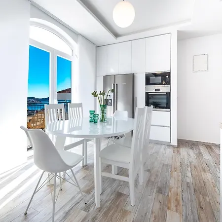 Villa Nila - Private Pool And Sea View *