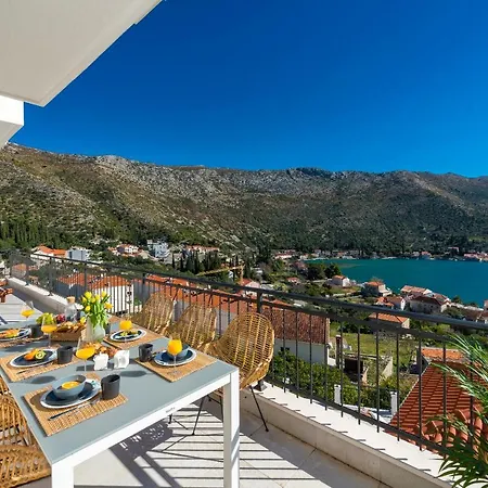 Nila - Private Pool And Sea View 빌라