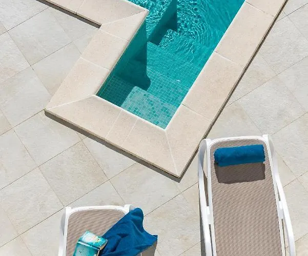 Nila - Private Pool And Sea View *