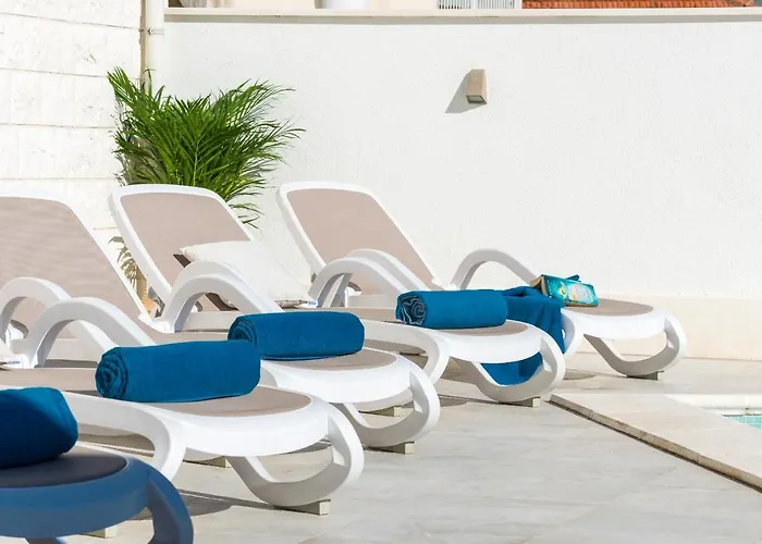 Nila - Private Pool And Sea View *