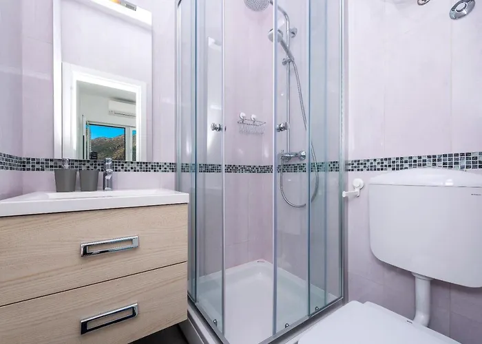 Nila - Private Pool And Sea View Villa