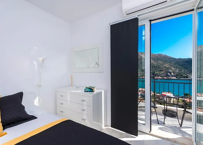 Nila - Private Pool And Sea View 빌라