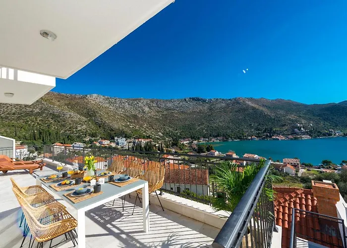 Nila - Private Pool And Sea View Willa