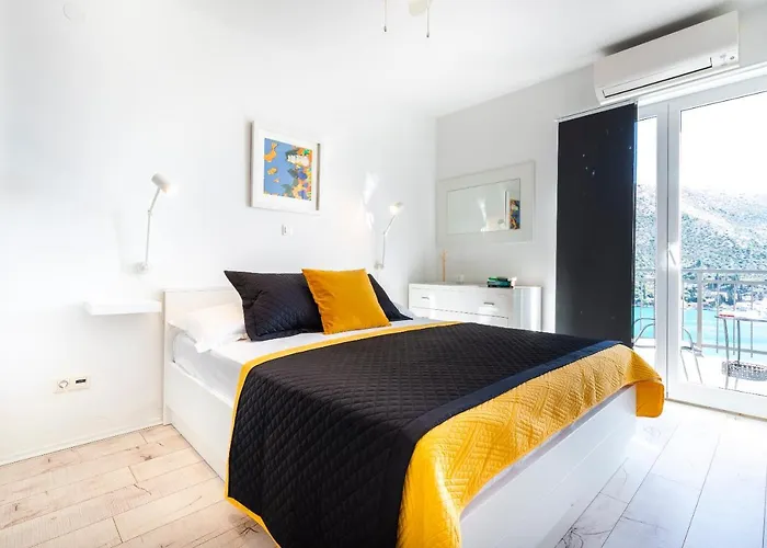 Nila - Private Pool And Sea View Willa *